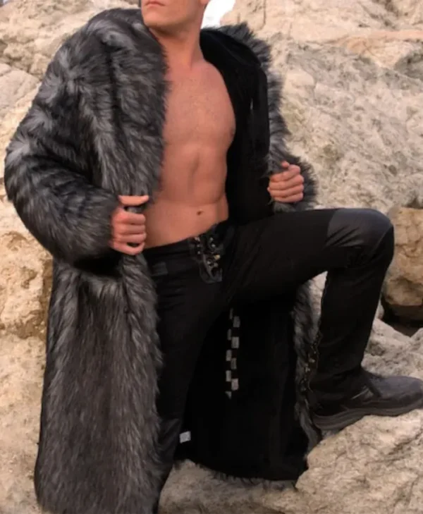 Harry Long Tissavel White And Black Fur Coat Style