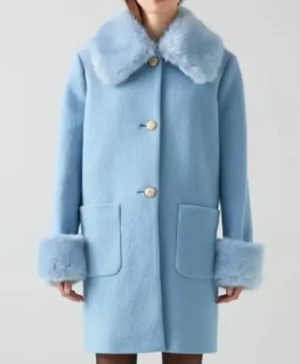 Jessica Salmon Too Much S01 Megan Stalter Blue Faux Fur Collar Wool Coat