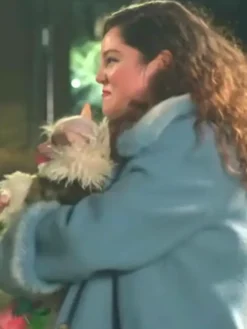 Too Much S01 Megan Stalter Blue Fur Collar Coat