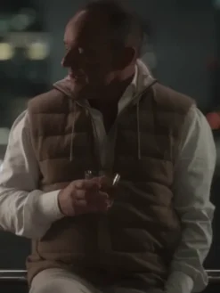 Zero Puffer Day S01 Clark Gregg Vest