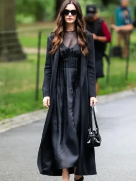 Anne Hathaway Black The Devil Wears Prada 2 Coat