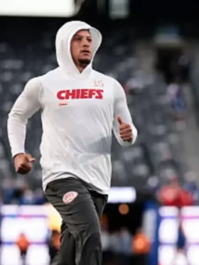 Buy Patrick Mahomes Kansas City Chiefs 2025 White Sleeveless Hoodie