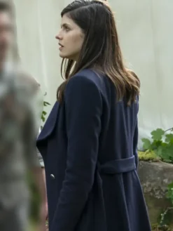 Mayfair Witches S02 Daddario Alexandra Blue Coat
