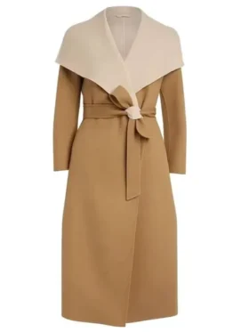 Sarah Rafferty My Life With The Walter Boys S02 Coat