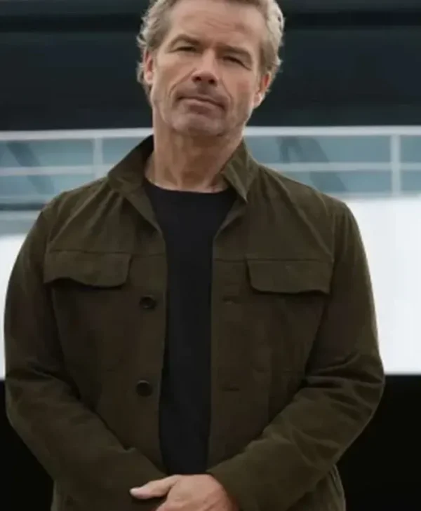 The Woman in Cabin 10 2025 Green Guy Pearce Jacket