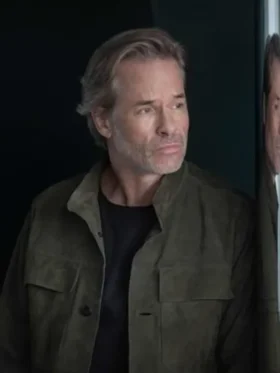 The Woman in Cabin 10 2025 Guy Pearce Green Jacket