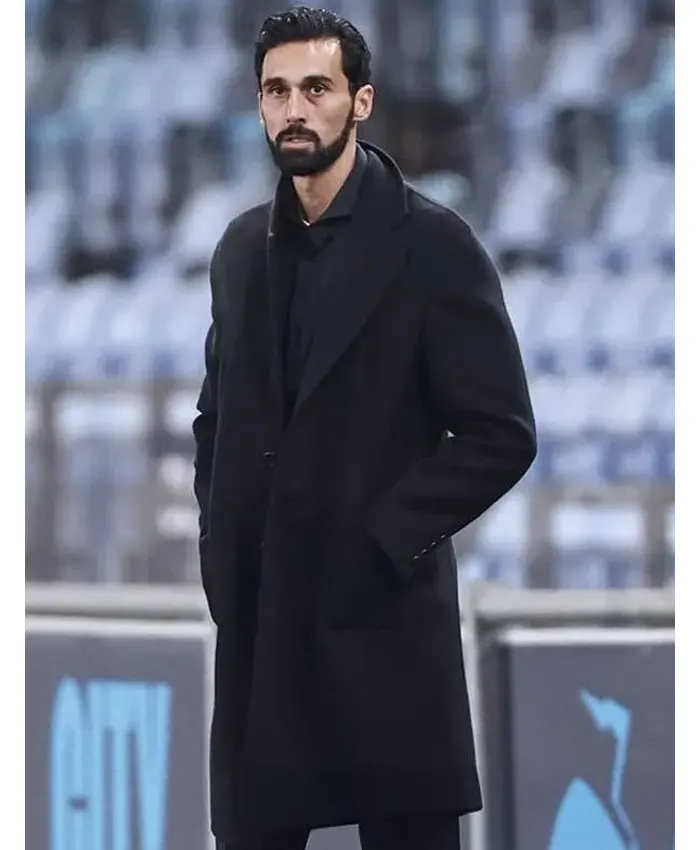 Head Coach Álvaro Arbeloa Black Wool Coat