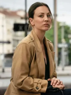 Kaley Cuoco Vanished Brown Wool Coat