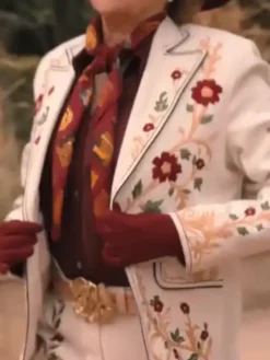 Dutton Ranch S01 Annette Bening White Floral Blazer
