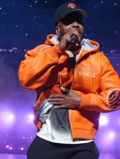 Halftime Show Method Man Knicks Game 2 Orange Jacket