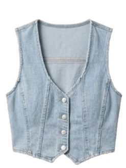 Off Campus S01 Blue Hannah Wells Vest