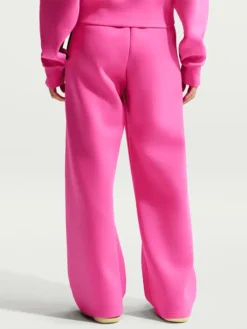 2026-WNBA-All-Star-Weekend-Lisa-Leslie-Pink-Suit