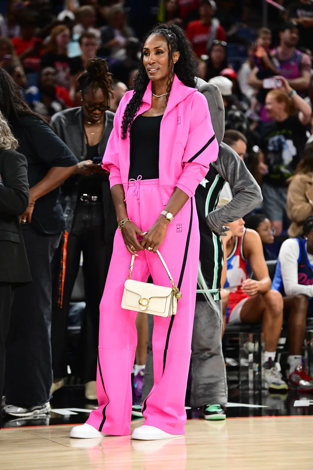 2026-WNBA-All-Star-Weekend-Lisa-Leslie-Pink-Tracksuit