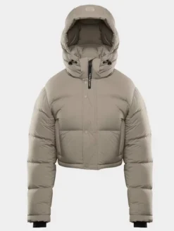 Aritzia-Super-Puffer-Jacket-Short