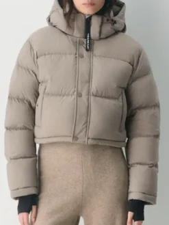Aritzia-Women-Super-Puffer-Short-hooded-Jacket