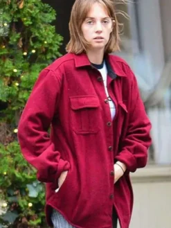 Close Up of Maya Hawke TV-Series Stranger Things Robin Buckley Red Wool Jacket
