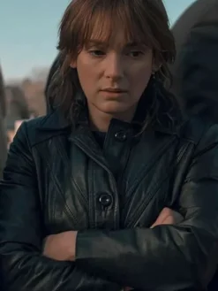 Close Up of Series Stranger Things S01 Joyce Byers Black Leather Coat