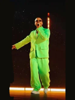 J Balvin Final Show Paris 2026 Green Suit