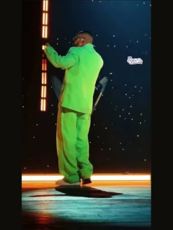 J Balvin Paris Final Show 2026 Green Suit