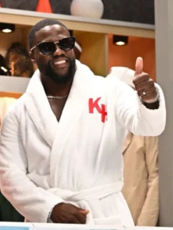 Kevin Hart Fanatics Fest NYC 2026 White Robe Side View - NY American jacket