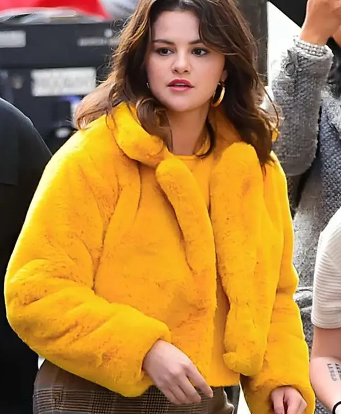 Mabel Mora Only Murders In The Building S04 Yellow Sherpa Jacket front view
