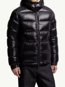 Moncler-Maya-Matte-Short-Down-Jacket-In-Black