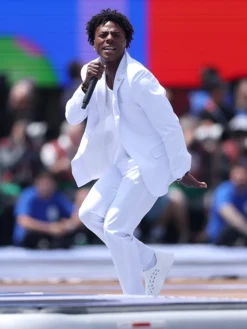 Speed FIFA World Cup Final Halftime Show White Suit Front View