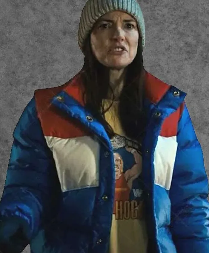 Winona Ryder TV-Series Stranger Things S04 Joyce Byers Blue Red And White Puffer Jacket side view