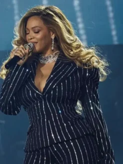 Yankee Stadium Beyoncé New York Black Blazer