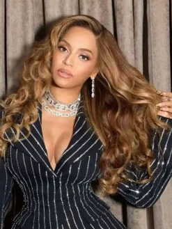 Yankee Stadium New York Beyoncé Black Blazer