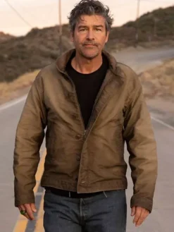 Close-up of Kyle Chandler TV-Series Lanterns 2026 Hal Jordan Brown Cotton Jacket
