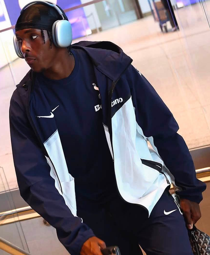 Nike-Tottenham-Hotspur-Tech-Navy-and-White-Hooded-Jacket-Right