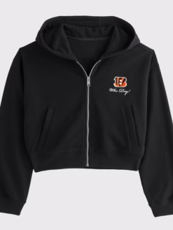Shop Women’s Abercrombie Fitch Black Cincinnati Bengals YPB On The Go 6AM Full-Zip Hoodie