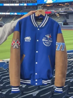 Toronto-Blue-Jays-2015-Roots-Jacket
