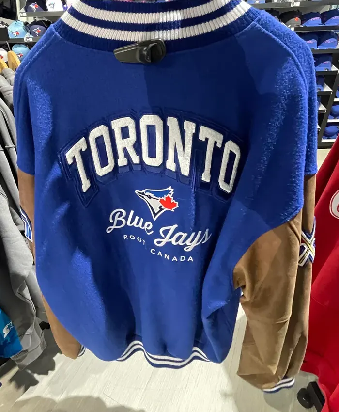 Toronto-Blue-Jays-x-Roots-2015-Jacket