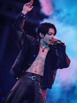 Close view of BTS ARIRANG World Tour Los Angeles Jungkook Black Cotton Workwear Jacket