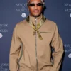 Close view of New York in Moncler 2026 Future Fourioun Beige Cotton Blend Short Track Jacket
