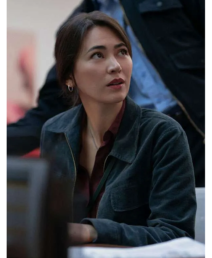 Jessica-Henwick-Silo-S03-Corduroy-Jacket