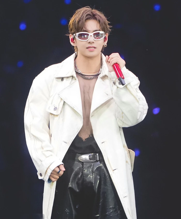 Kim Taehyung BTS ARIRANG World Tour Chicago Off-White Diesel Denim Trench Coat front view