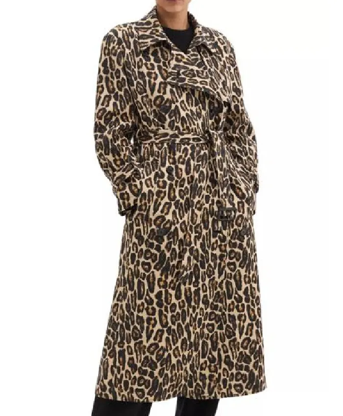 Kristen-Johnston-Laenne-Season-2-Leopard-Print-Trench-Coat