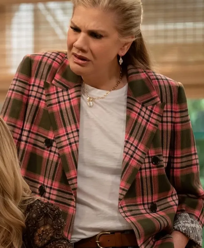 Leanne-S2-Carol-Plaid-Blazer