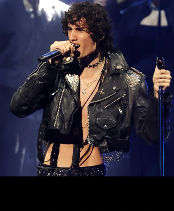 MTV-Video-Music-Awards-Sombr-Paid-Tribute-to-Michael-Black-Leather-Jacket