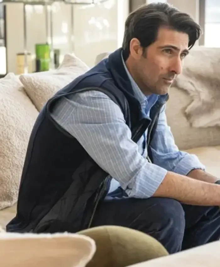 Mountainhead-2025-Jason-Schwartzman-Blue-Vest