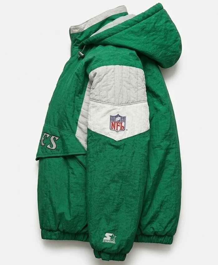 80’s Philadelphia Eagles green hooded jacket with elastic cuffs