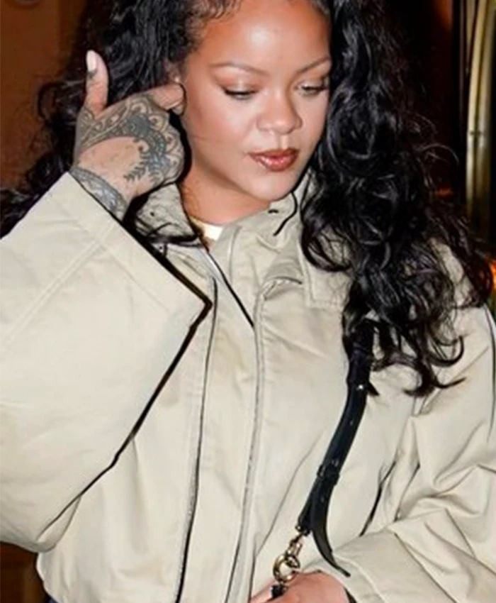 Rihanna-Leaving-Siena-Restaurant-Paris-2026-Beige-Cotton-Jacket-Front