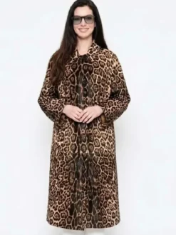 Shop Anne Hathaway Movie The Devil Wears Prada 2 2026 Press Tour Leopard Print On Fur Trench Coat