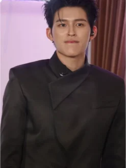 Shop-Brand-Event-2026-Thai-Actor-Phuwin-Tangsakyuen-Black-Blazer-Front-View