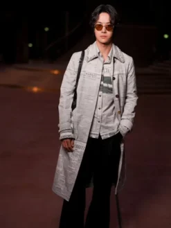 Channel Show Paris Fashion Week Wang Yibo Newspaper Coat