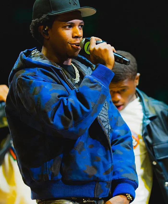 Close-up of A-Boogie Wit Da Hoodie WNBA New York Liberty Halftime Show Blue Camouflage Hooded Jacket