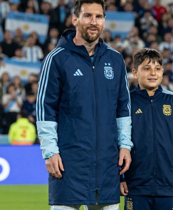 Lionel-Messi-Argentina-2026-Tiro-Stadium-Hooded-Raincoat